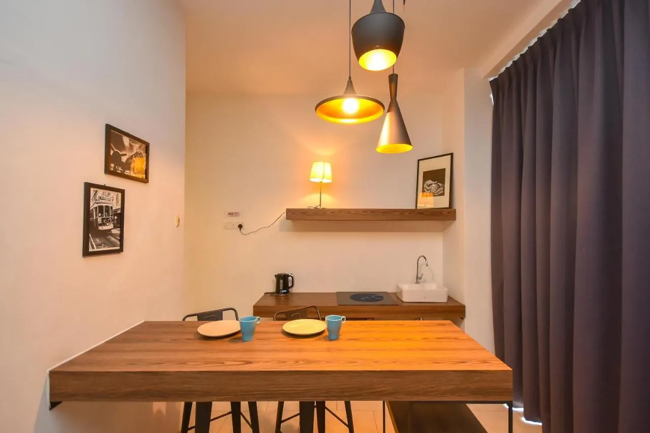 Cube 8Teens By Nest Home Johor Bahru Apart-hotel